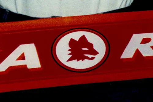 Le rubano video sexy, la Roma la licenzia