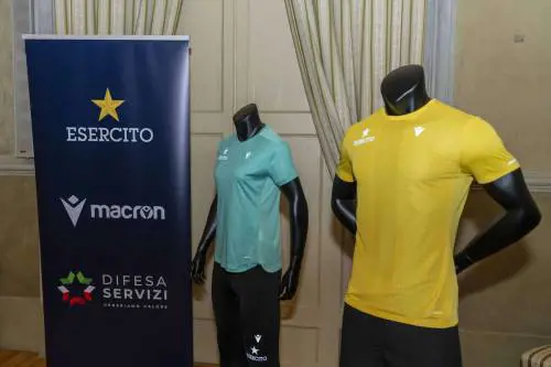 La capsule collection di Macron ed Esercito: tra stile, eleganza e Made in Italy