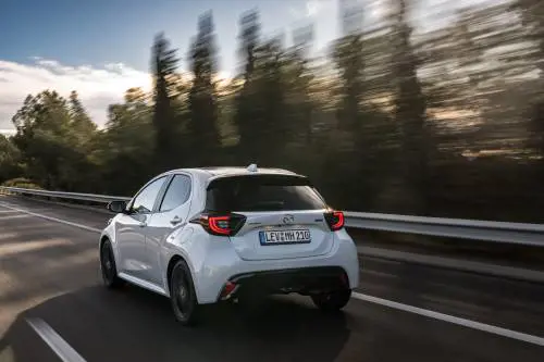 Mazda 2 Hybrid: guarda tutte le foto