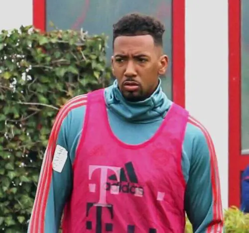"Maltratta le donne, e sulla ex suicida...", Jerome Boateng accusato dalla madre