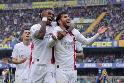 Il Milan espugna Verona, stacca la Juventus e consolida il 2° posto