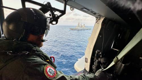 A bordo del "Caio Duilio" che difende le navi cargo dagli Houthi