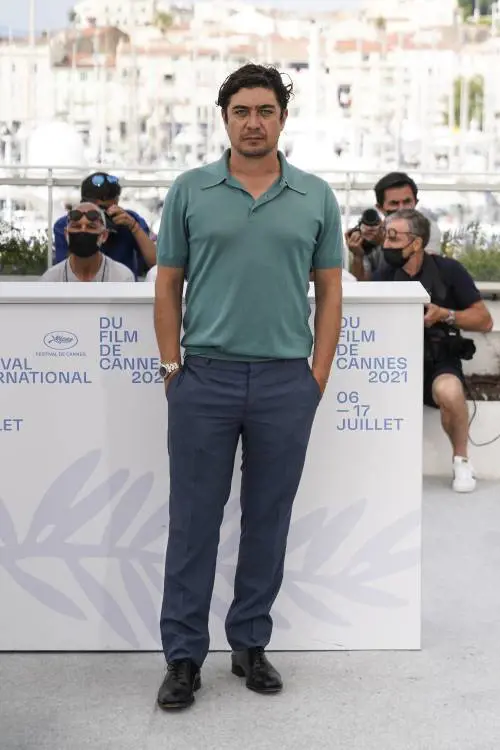 Scamarcio ha le visioni: Pisa come il G8 di Genova