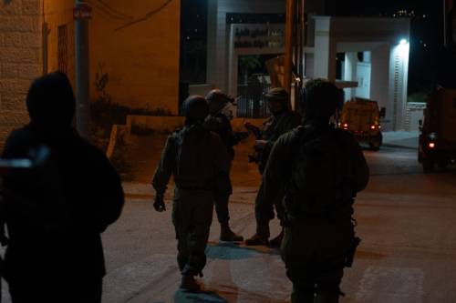 Nuovo raid israeliano all'ospedale Al-Shifa: "Usato come centro di comando da Hamas"