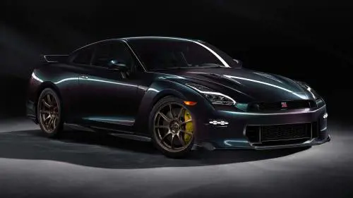 Nissan GT-R Takumi Edition e Skyline Edition, guarda tutte le foto