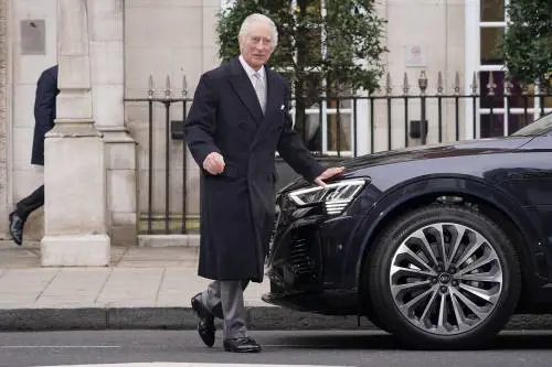 “Un nuovo piano di successione”. Le condizioni di Carlo III sono più gravi di quanto crediamo?