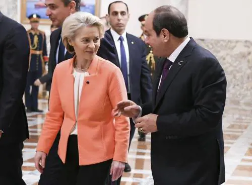 Al-Sisi alleato inevitabile. È lo scudo all'estremismo
