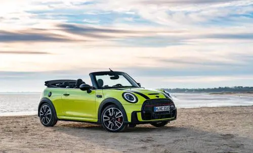 Auto cabrio 2024: le cinque più economiche in Italia