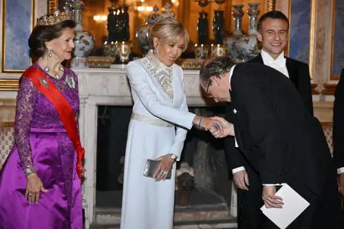 “Brigitte Macron è un uomo”: cosa rivela la strana bufala della giornalista trumpiana