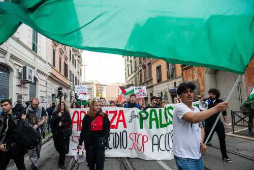 "Oscena la sinistra che insegue i tagliagole"