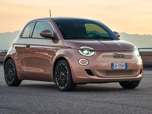 Fiat 500e 3+1, perché sceglierla e perché no? 
