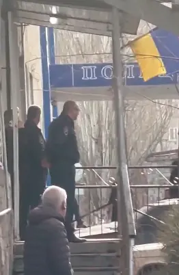 Paura in Armenia, tre uomini assaltano una stazione di polizia a Erevan