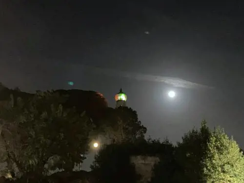 Si è acceso il faro del Gianicolo: ecco cosa significa