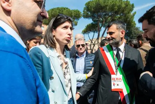 Le mani dei clan sulla città di Decaro