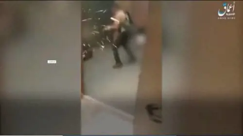 Il video Isis sulla strage a teatro. "Uccidiamoli tutti, Allah Akbar"