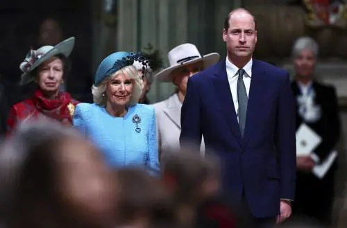 "Fermare il principe William". Il piano di Camilla per proteggere Carlo III 