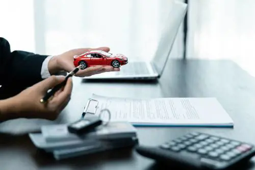 Come cointestare un'auto già intestata e quali sono i vantaggi 