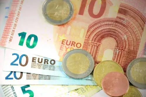 Niente web tax per radio, tv e testate online