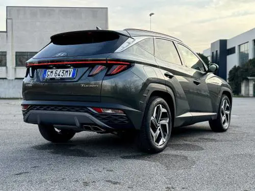 Hyundai Tucson Plug-in: il video in pillole dell'ibrido ricaricabile da 265 CV