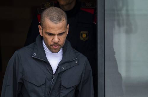 "Cauzione di un milione di euro", così Dani Alves evita il carcere