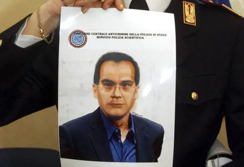 Il radiologo, l'architetto, il prestanome. "Così Messina Denaro scavalcò la lista d'attesa per la tac"