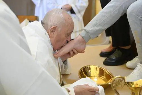 Il coraggio delle lacrime. Il Papa: "Fanno crescere"