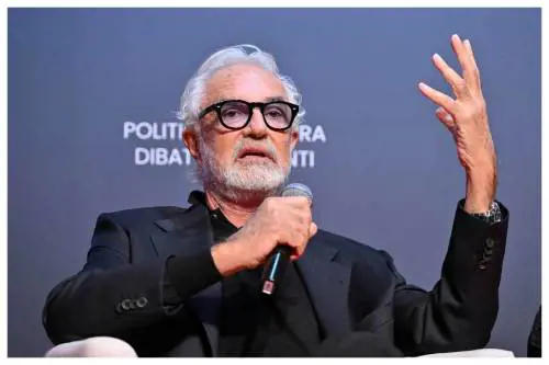 Sintomi, diagnosi, cure: cos'è il tumore al cuore che ha colpito Flavio Briatore