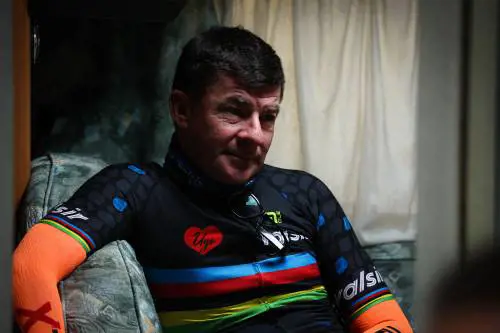 Gianni Bugno: "Nella Pasqua del '94, la sorpresa più bella: la vittoria alle Fiandre nel calvario di freddo"