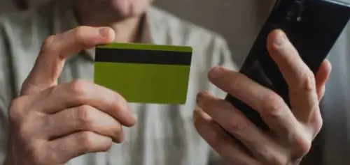 "Hai vinto un buono". Ma la verità è un'altra: ecco cosa non fare