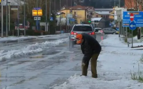 Ondata di maltempo sul nord-Italia: temporale a Milano, grandine in Piemonte. La situazione