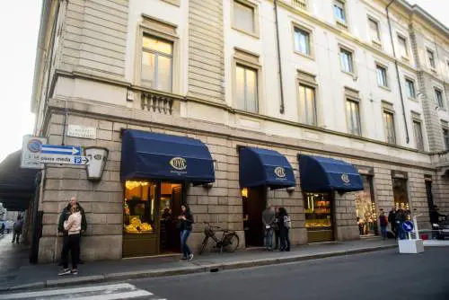 Kering conquista il cuore di Milano e compra un palazzo per 1,3 miliardi