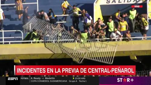 Libertadores, paura e sangue dopo Rosario Central-Peñarol, Maxi Olivera colpito al volto da una pietra