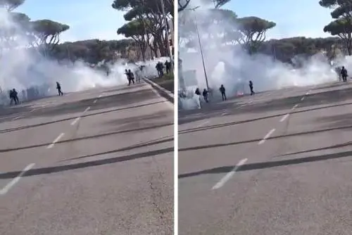Mazze, caschi e bombe carta: scontri tra tifosi prima del derby Roma-Lazio