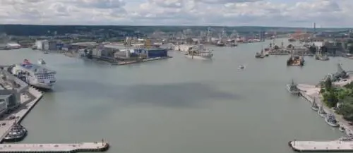 Ombra cinese sul porto delle armi per Kiev: allarme nell'avamposto Nato