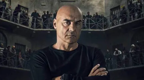 Dopo Montalbano, Zingaretti va in galera. "Indaghiamo come cambia l'essere umano"