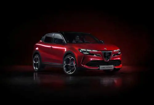 Svelata la nuova Alfa Romeo Milano: tutto quello che c'è da sapere