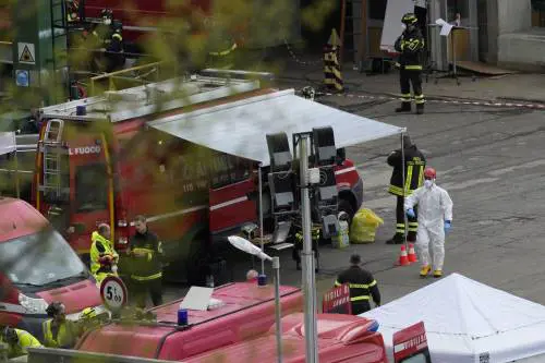 Ricerche fino a 40 metri sott'acqua: "Un miracolo trovare sopravvissuti"