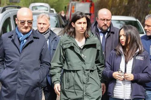  Schlein attacca Meloni sulla Sanità. Ma fa una gaffe: la verità nei numeri
