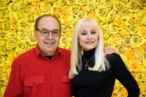 Non è la Rai, Raffaella Carrà, la malattia. Sette anni fa se ne andava Gianni Boncompagni 