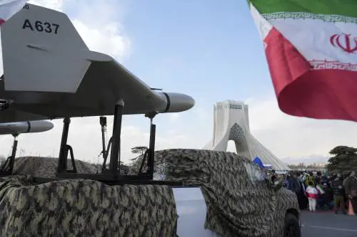 "A Mosca missili dall'Iran". Impallinato il piano Scholz