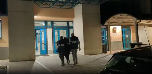 Lo pestano perché convertito al cristianesimo. L'orrore del branco tunisino a Perugia