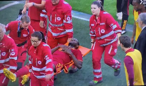 Ndicka si accascia in campo: Udinese-Roma sospesa sull’1-1