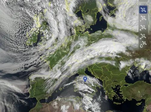 Meteo, arriva l’aria fredda: temporali, neve e 15°C in meno