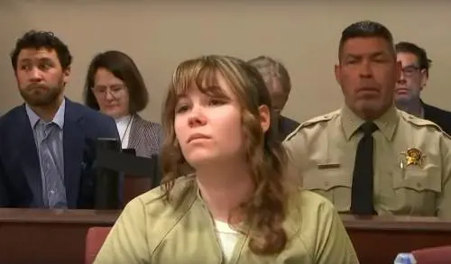 Responsabile della pistola usata da Alec Baldwin, 18 mesi all'armiera del film Rust