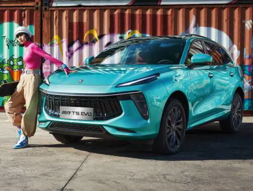 La cinese Dongfeng pronta a produrre in Italia