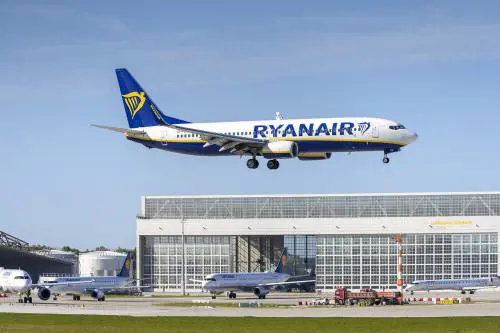 Ryanair rimborsa i costi extra sul check-in online. Chi ne ha diritto e come richiederlo