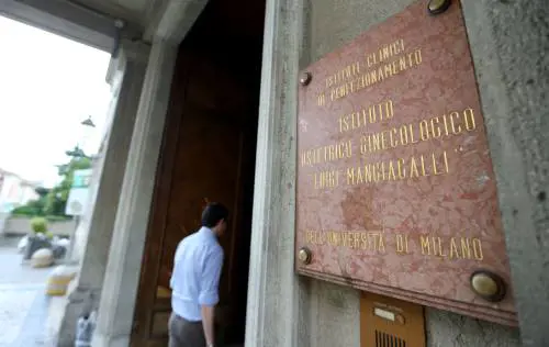 L’eterna guerra santa sulla legge 194. I centri per la vita salvano un bimbo su tre