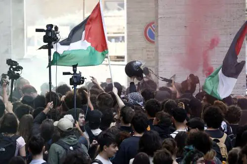"25 aprile antisionista": minaccia rossa sulla Brigata ebraica a Roma