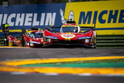 A Imola le Ferrari 499P brillano nelle prove libere del venerdì