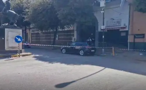 Paura ad Afragola (Napoli), sparatoria dopo un battesimo: ci sono dei feriti